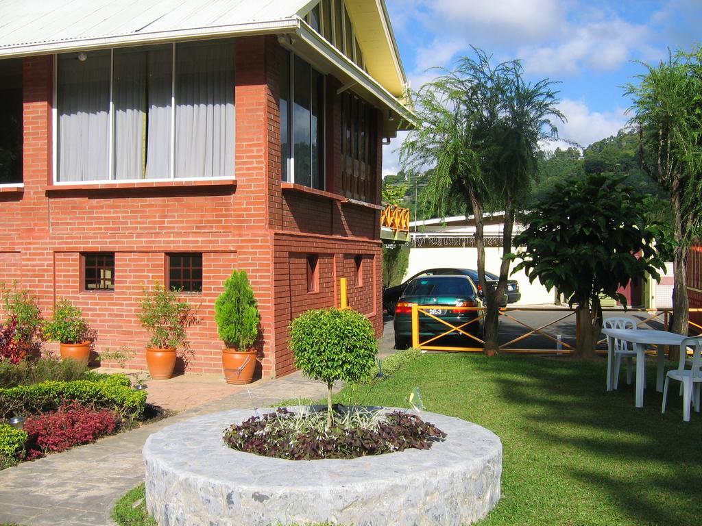 Belmont Heritage Inn Trinidad المظهر الخارجي الصورة
